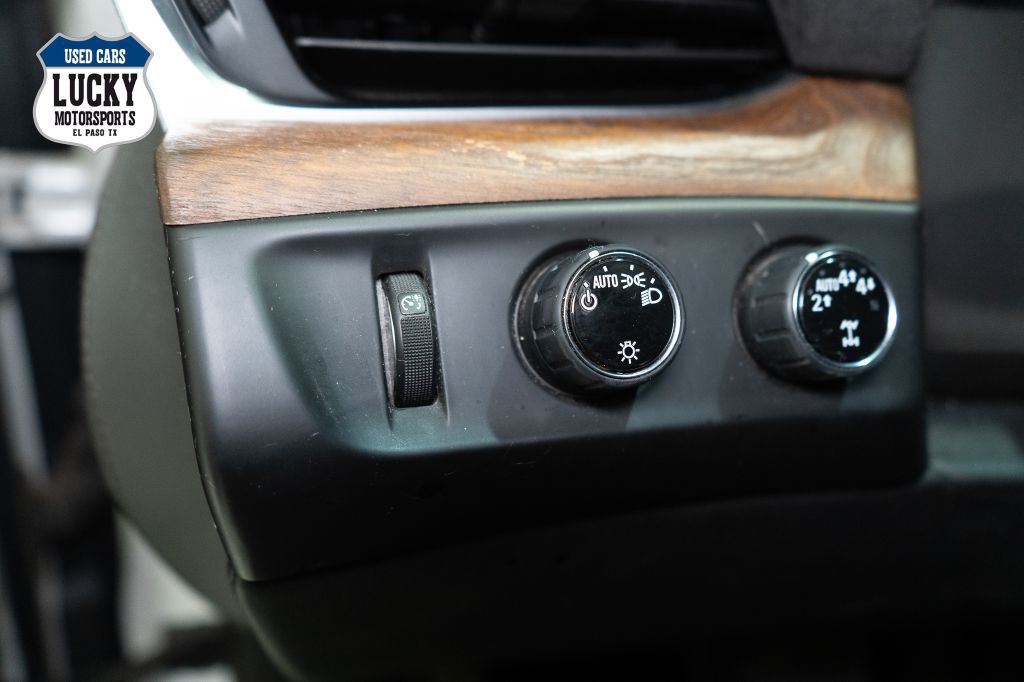 2019 Cadillac Escalade Image 32
