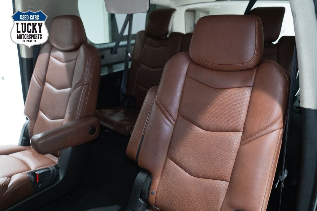 2019 Cadillac Escalade Image 36