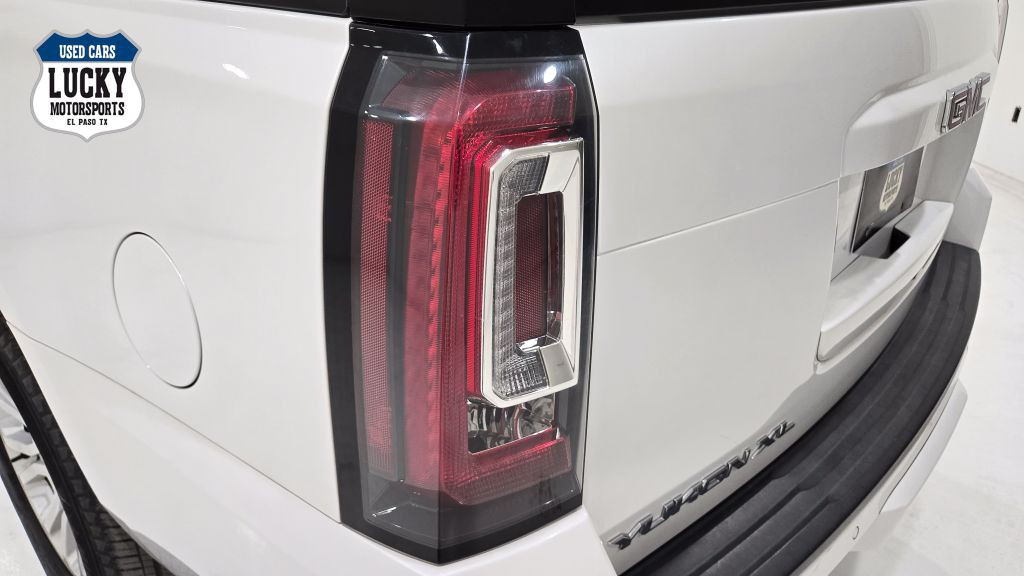 2018 GMC Yukon Image 33
