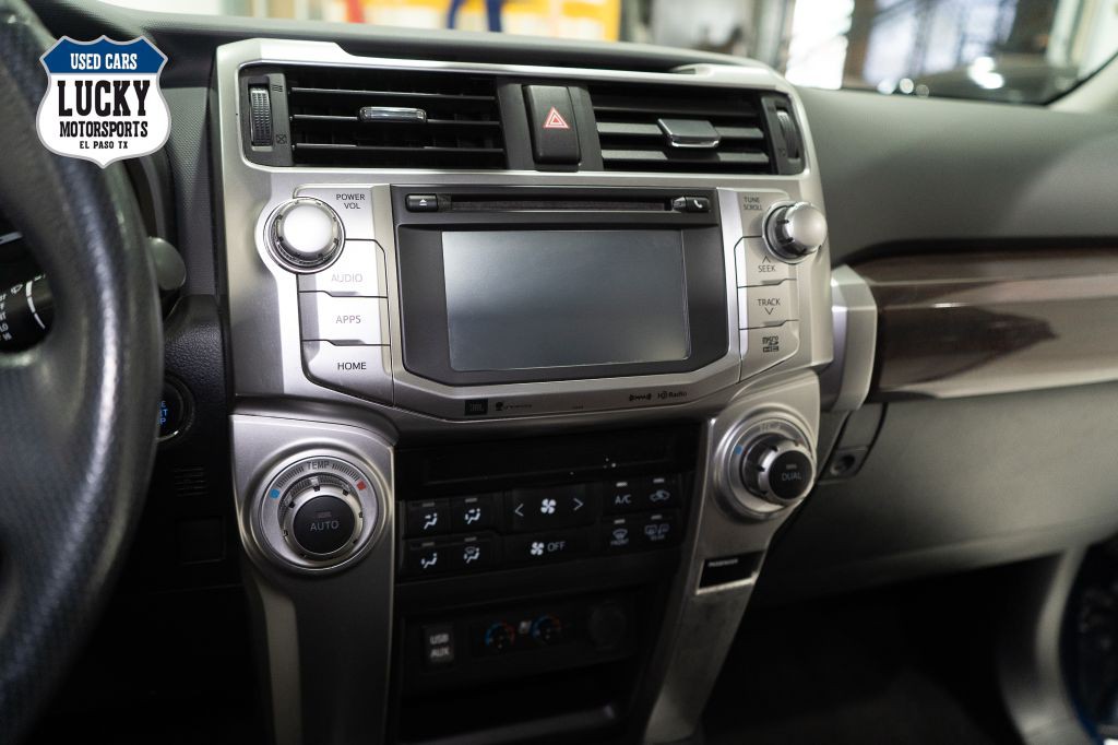 2019 Toyota 4Runner Image 26