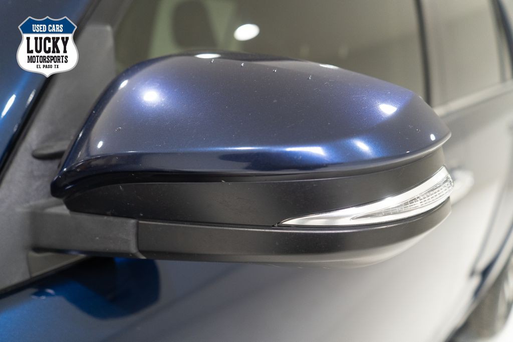 2019 Toyota 4Runner Image 40