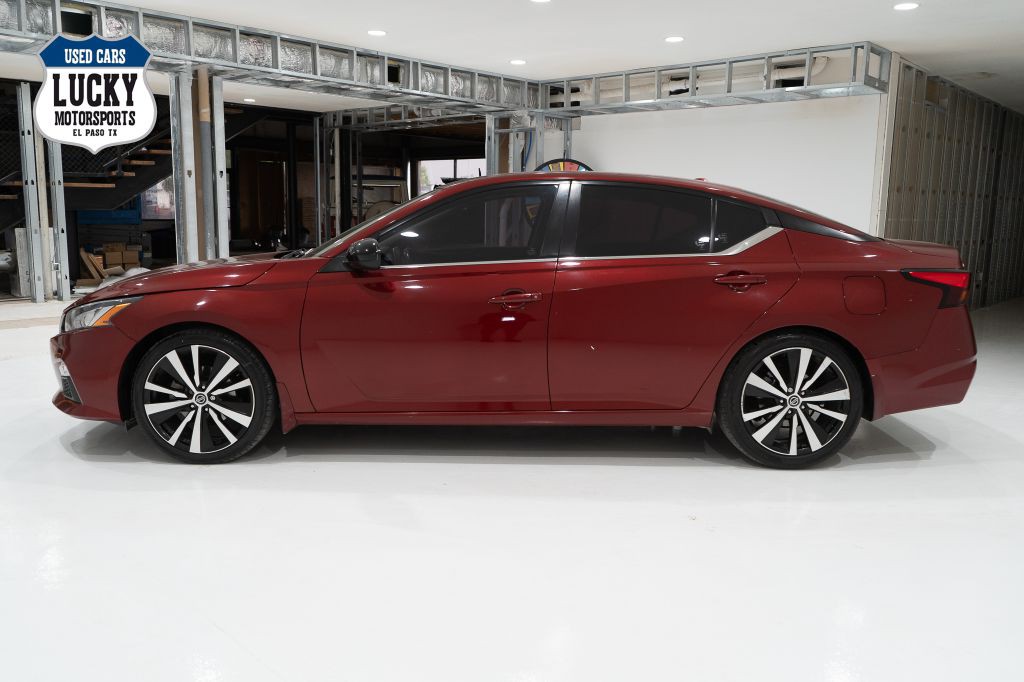 2022 Nissan Altima Image 5