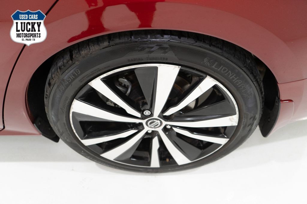 2022 Nissan Altima Image 35