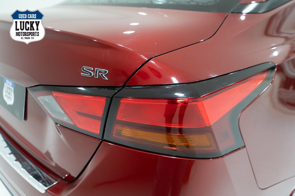 2022 Nissan Altima Image 43