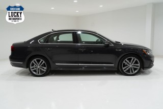 Image for 2017 Volkswagen Passat R-line ID: 7328095