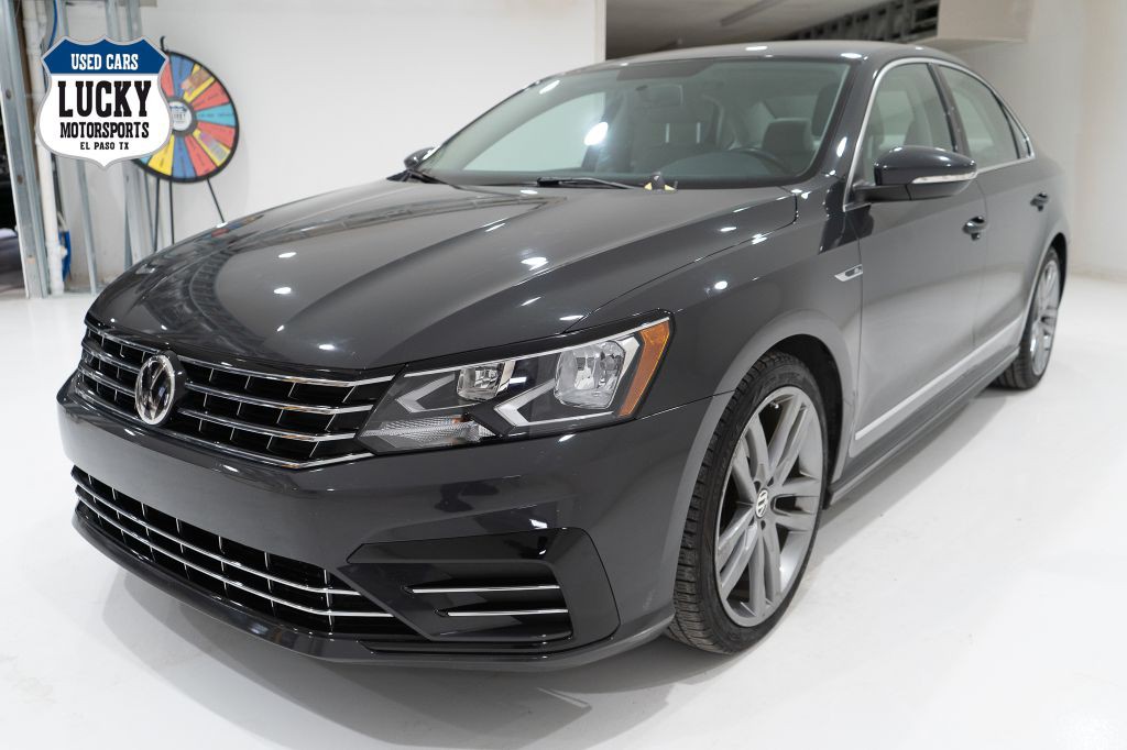 2017 Volkswagen Passat Image 4