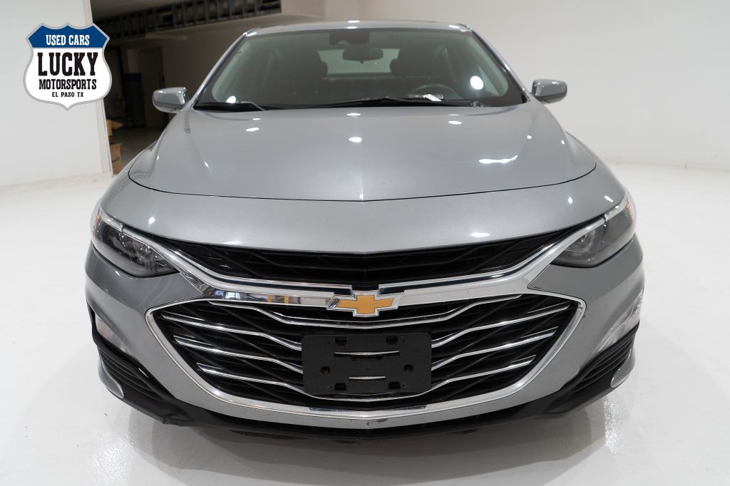 2024 Chevrolet Malibu Image 3