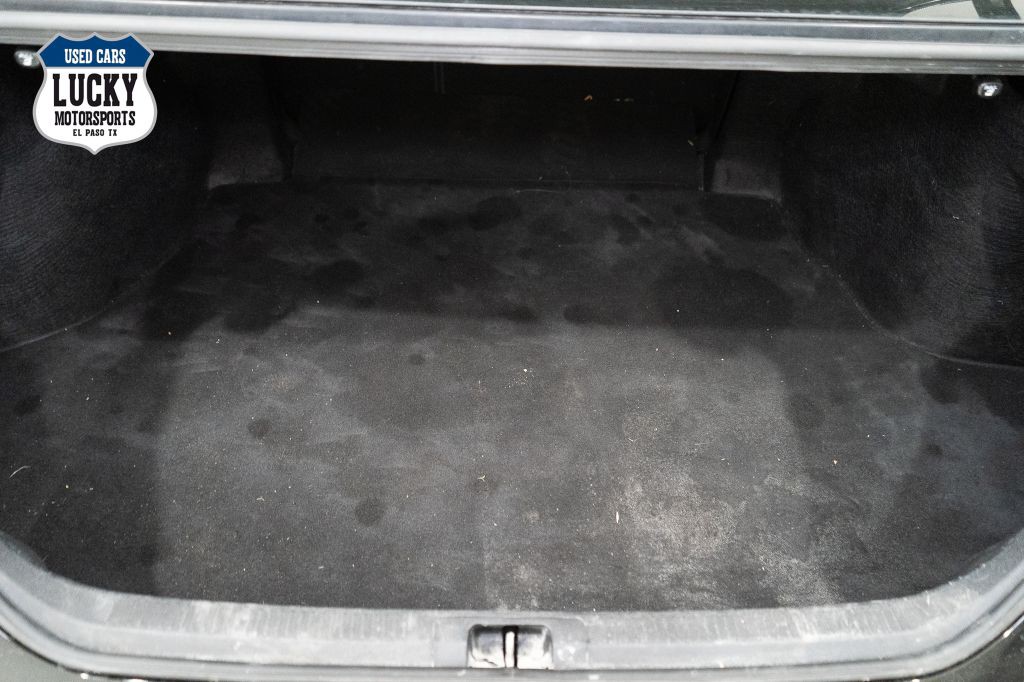 2019 Toyota Camry Image 18