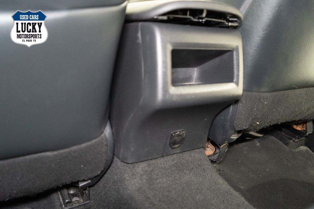 2019 Toyota Camry Image 22