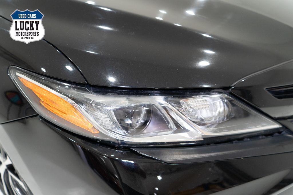 2019 Toyota Camry Image 42
