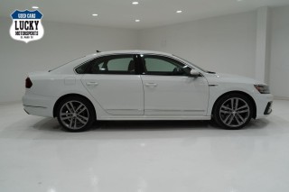 Image for 2017 Volkswagen Passat R-line ID: 7340514