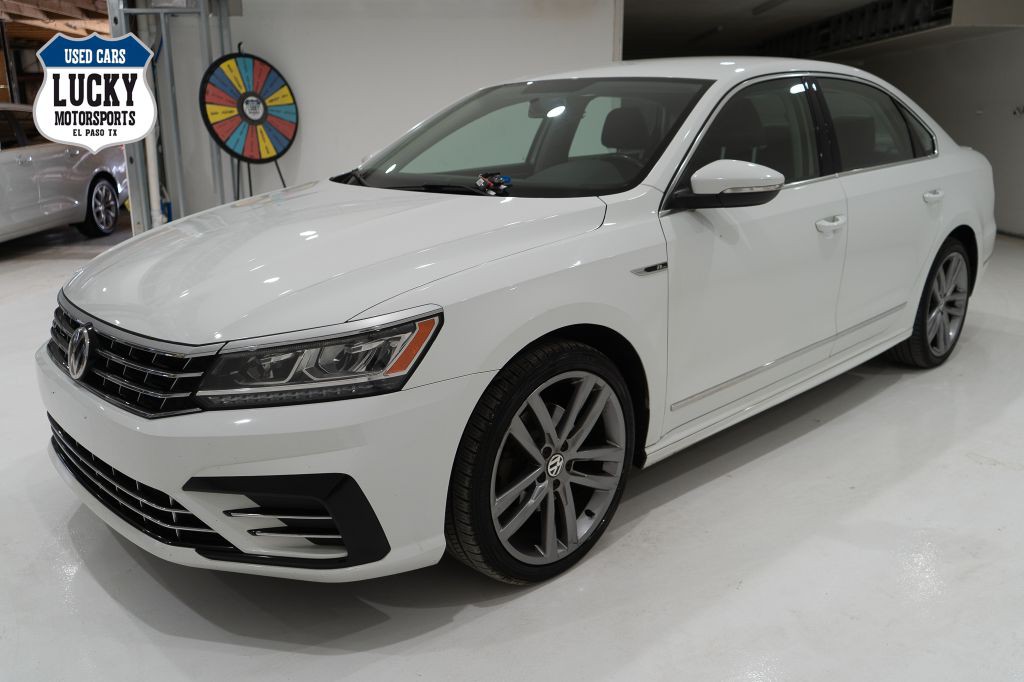 2017 Volkswagen Passat Image 4