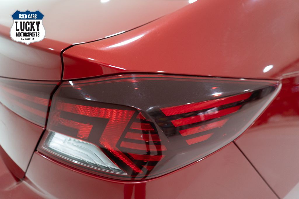 2020 Hyundai Elantra Image 44