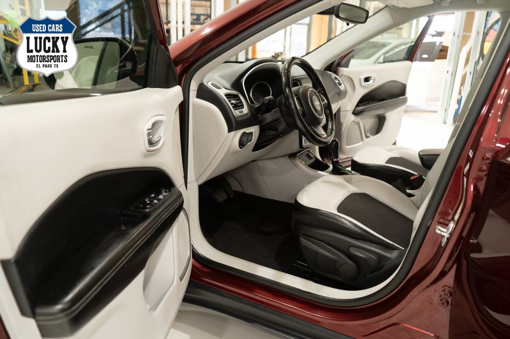 2021 Jeep Compass Image 36