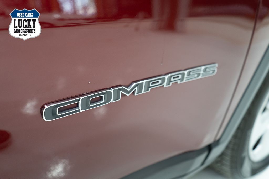 2021 Jeep Compass Image 45