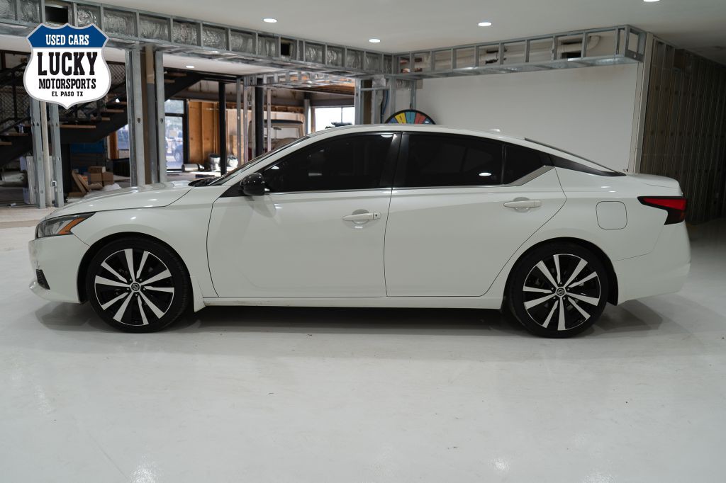 2022 Nissan Altima Image 5