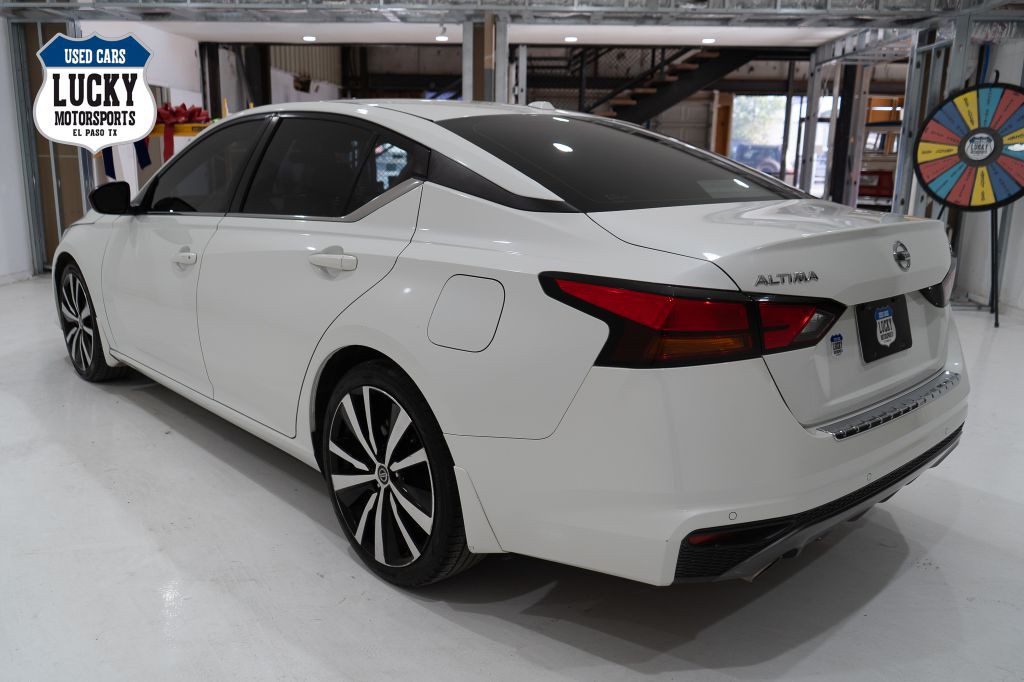 2022 Nissan Altima Image 6