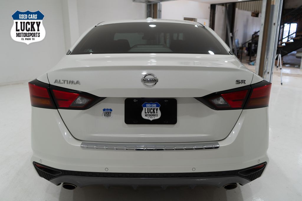 2022 Nissan Altima Image 7