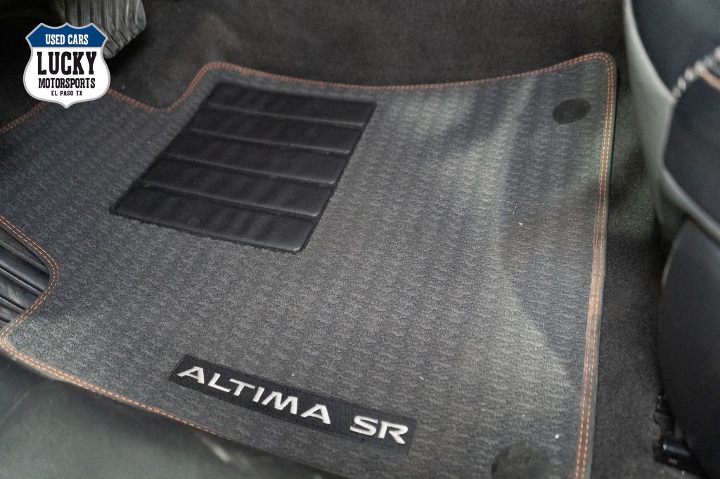 2022 Nissan Altima Image 31