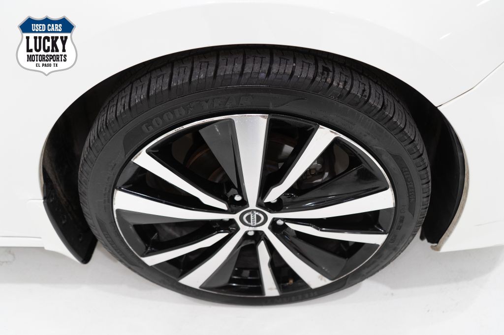 2022 Nissan Altima Image 44