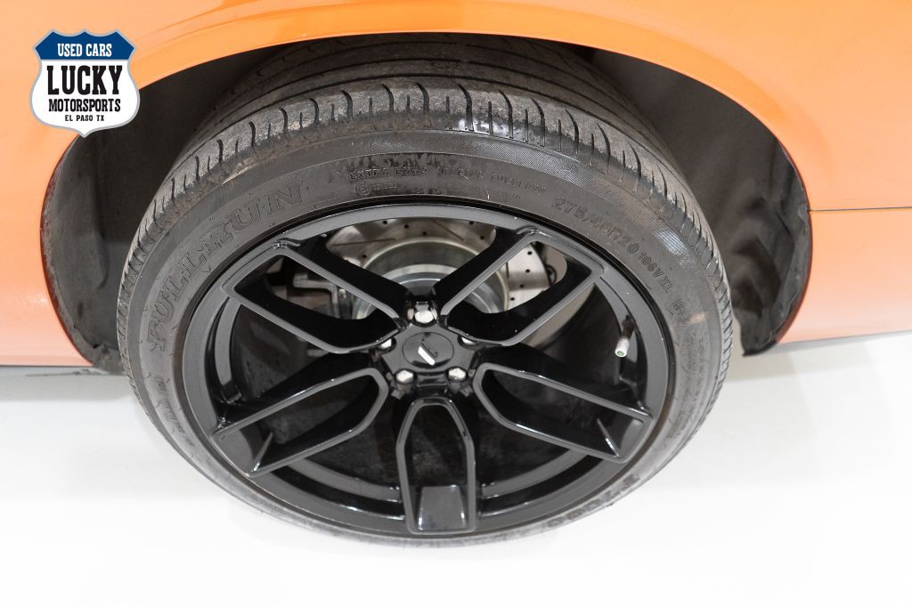 2011 Dodge Challenger Image 27