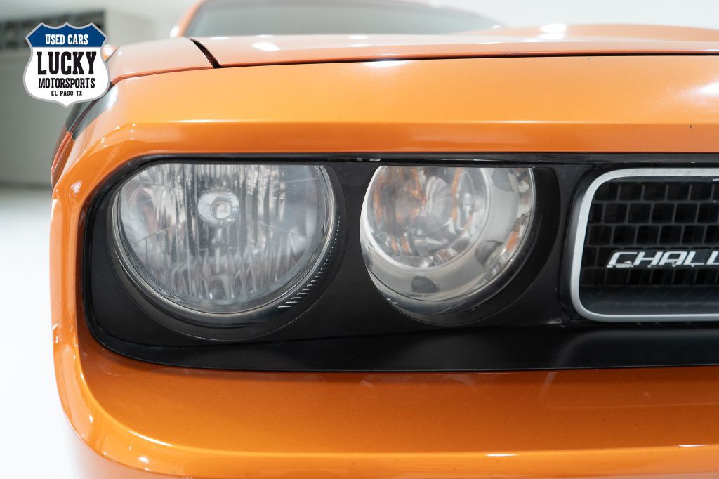 2011 Dodge Challenger Image 30