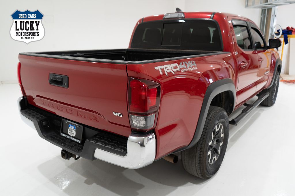 2018 Toyota Tacoma Image 8