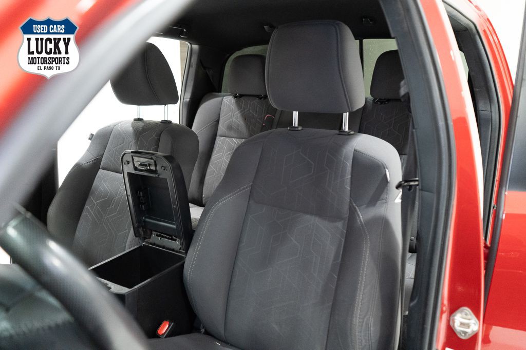 2018 Toyota Tacoma Image 20