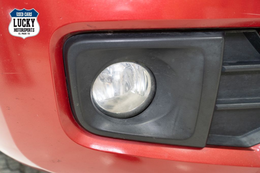 2018 Toyota Tacoma Image 39