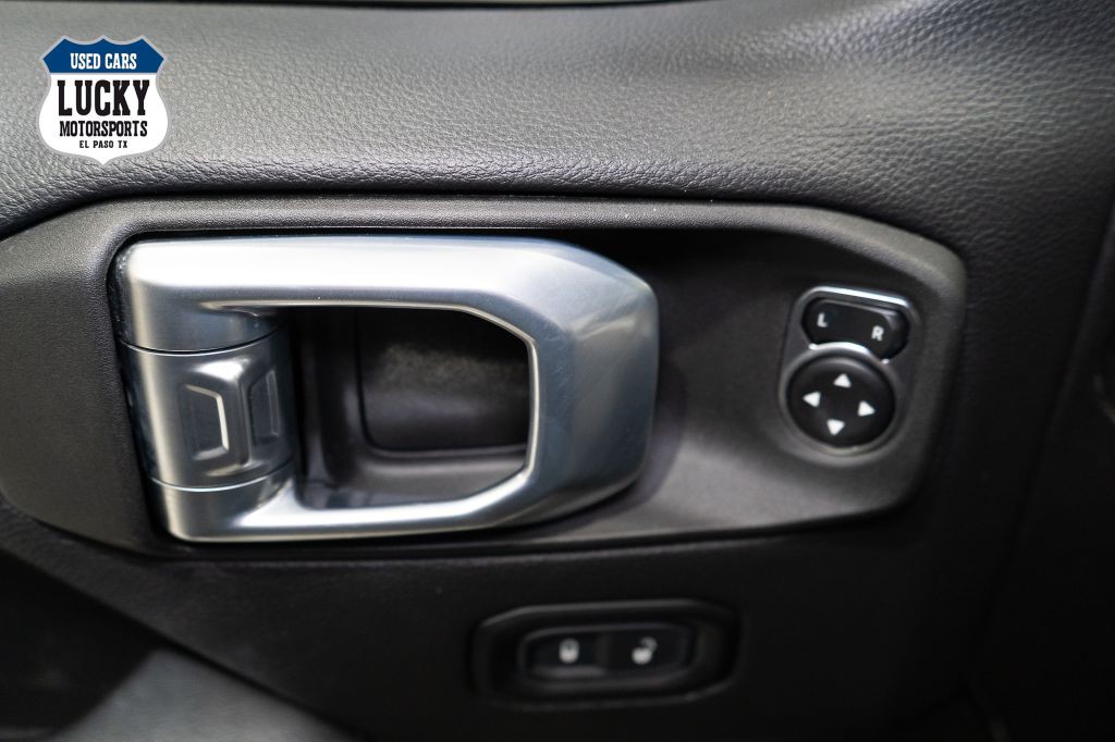 2021 Jeep Wrangler Unlimited Image 40