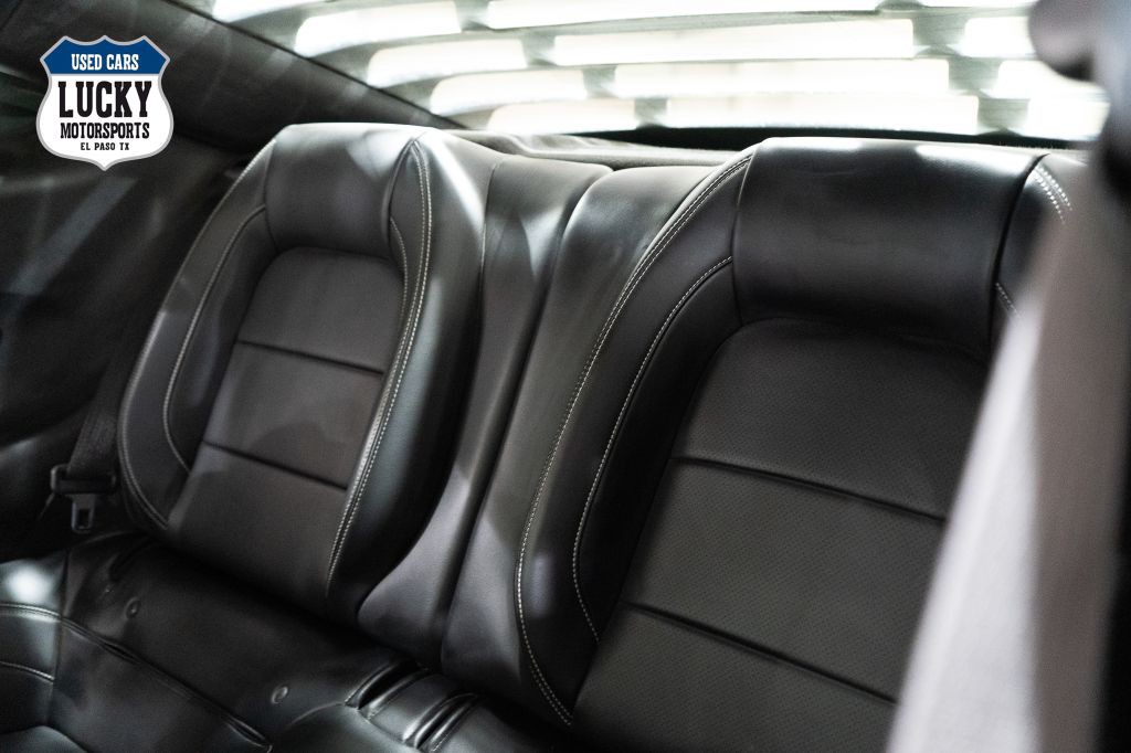 2015 Ford Mustang Image 26