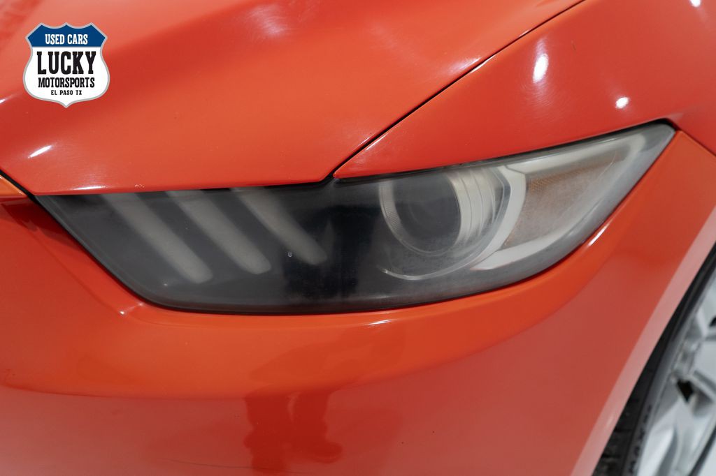2015 Ford Mustang Image 35