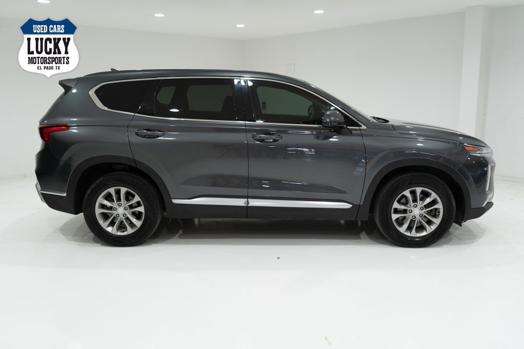 2019 Hyundai Santa Fe Image 1