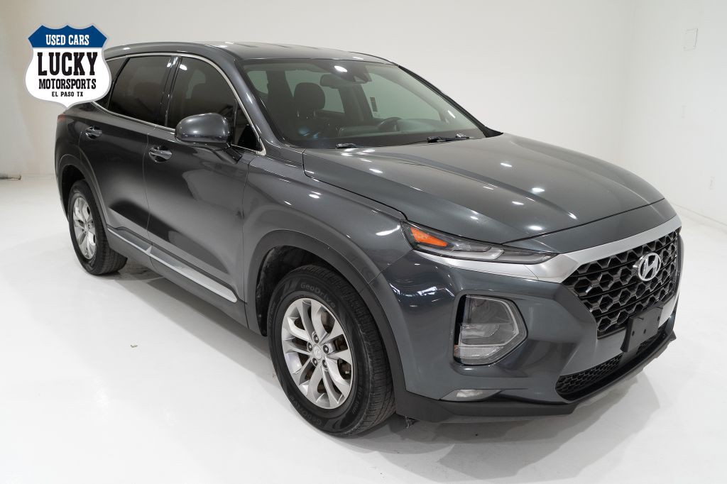 2019 Hyundai Santa Fe Image 2