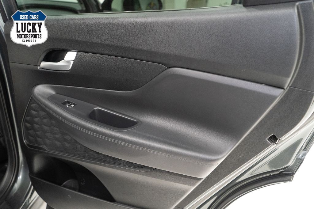2019 Hyundai Santa Fe Image 13