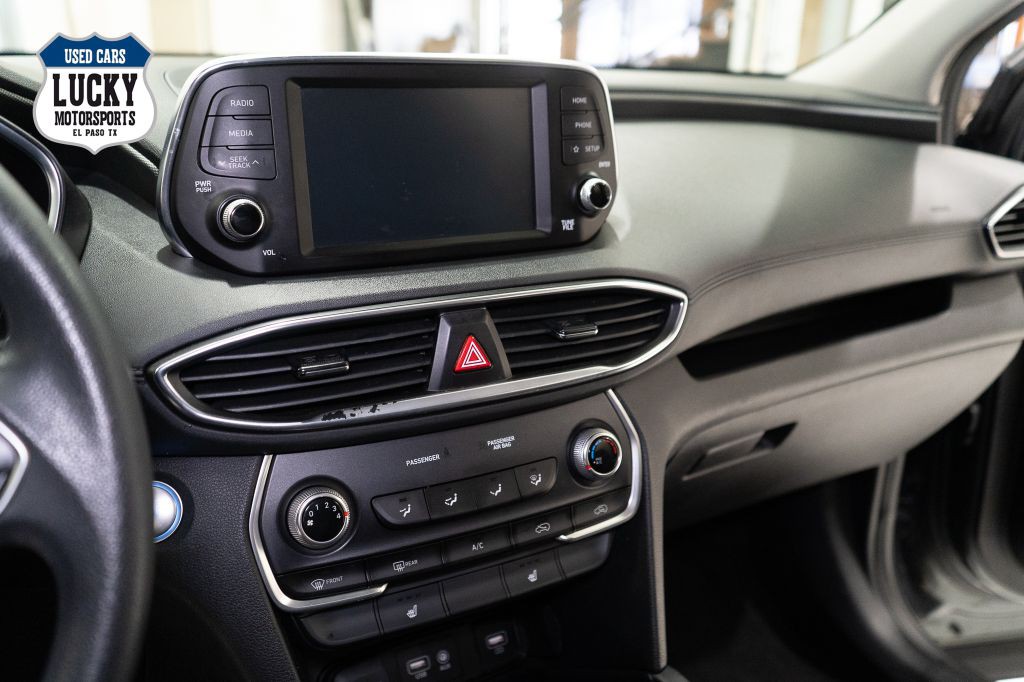 2019 Hyundai Santa Fe Image 18