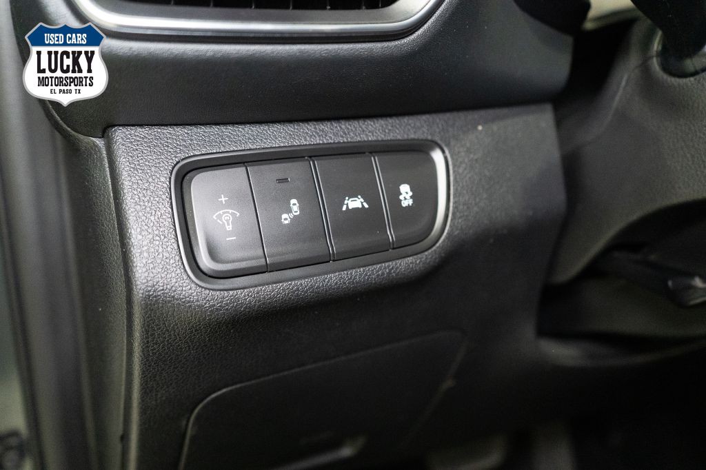 2019 Hyundai Santa Fe Image 22