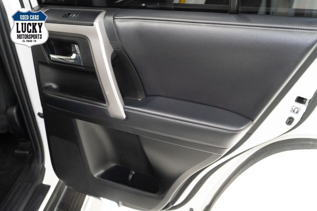 2018 Toyota 4Runner Image 14