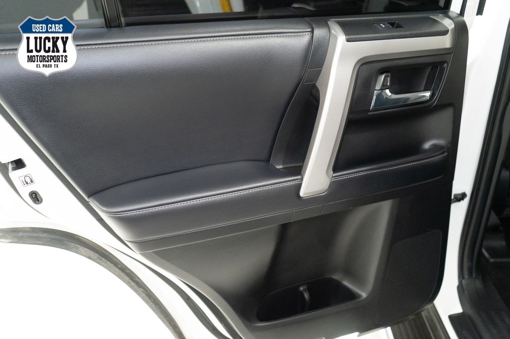2018 Toyota 4Runner Image 21