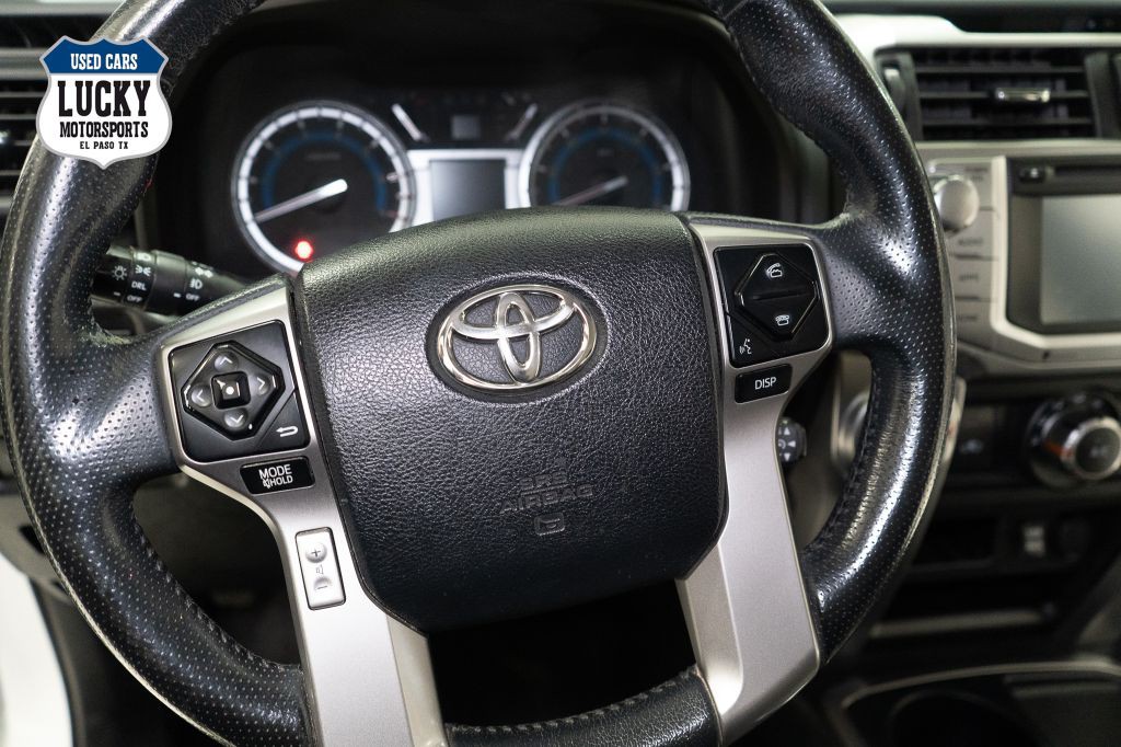 2018 Toyota 4Runner Image 28