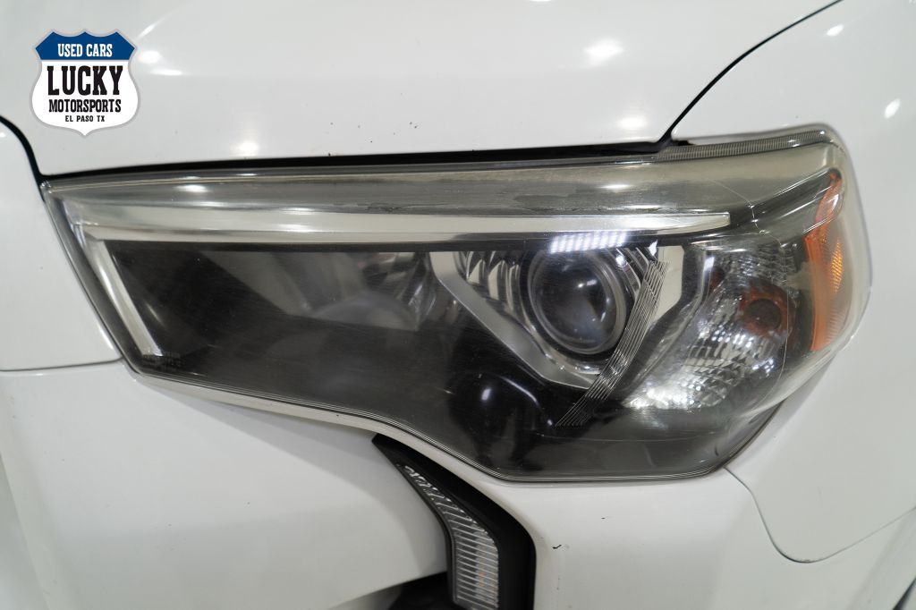 2018 Toyota 4Runner Image 41