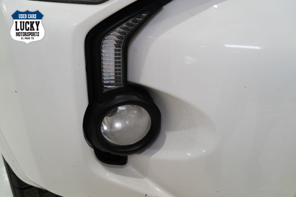 2018 Toyota 4Runner Image 42