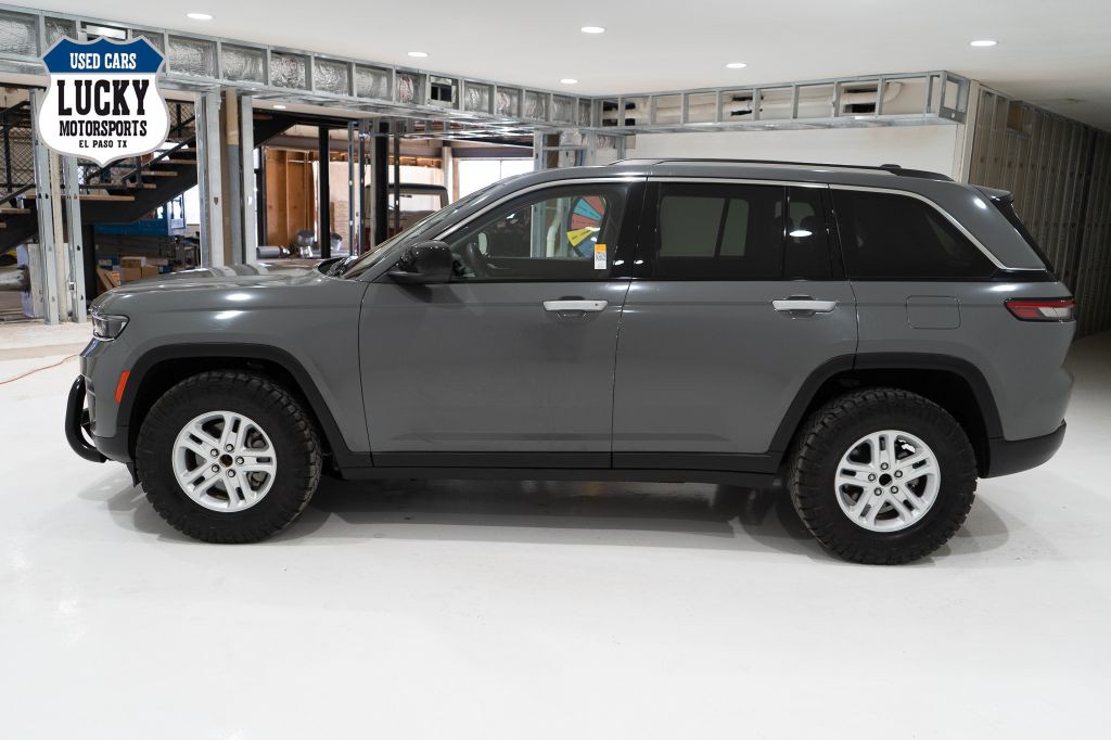 2023 Jeep Grand Cherokee Image 5