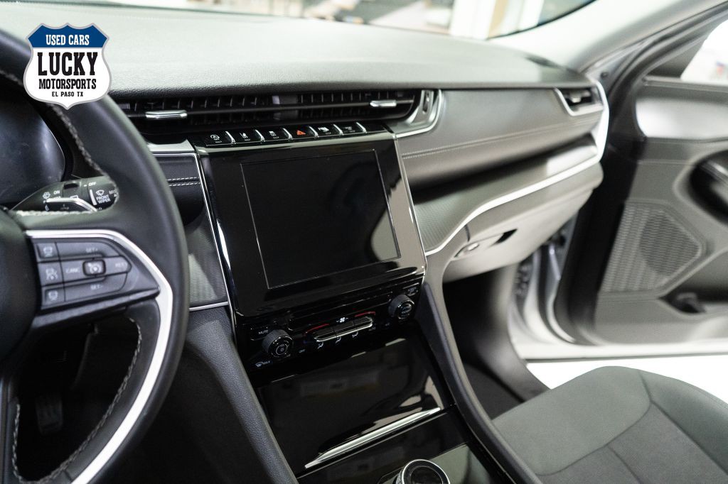 2023 Jeep Grand Cherokee Image 22