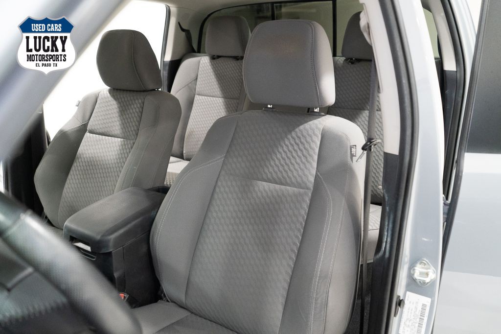 2021 Toyota Tacoma Image 24