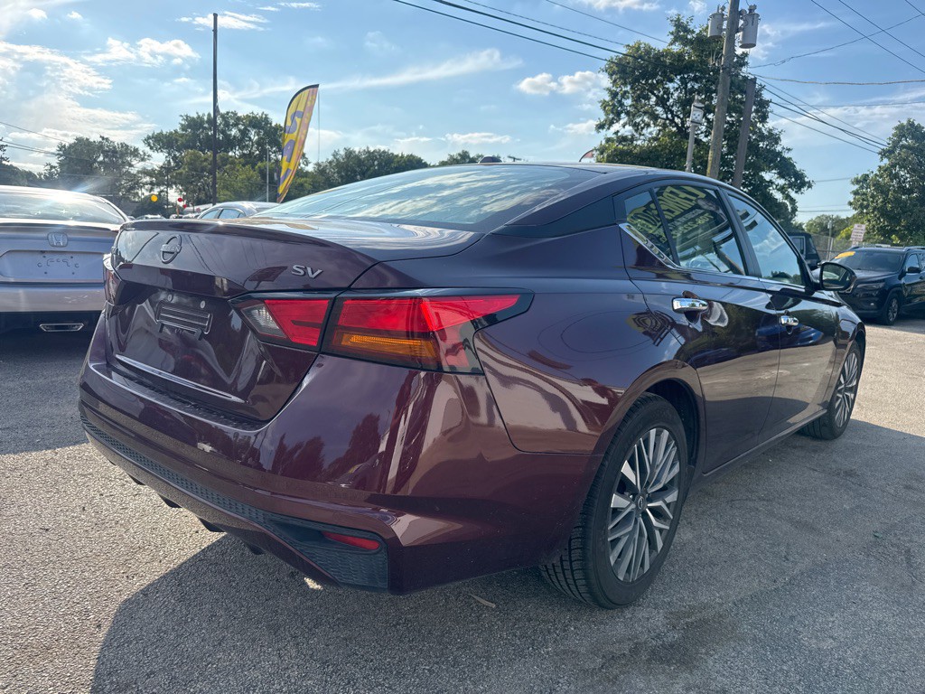 2024 Nissan Altima Image 4