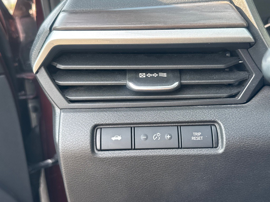 2024 Nissan Altima Image 16