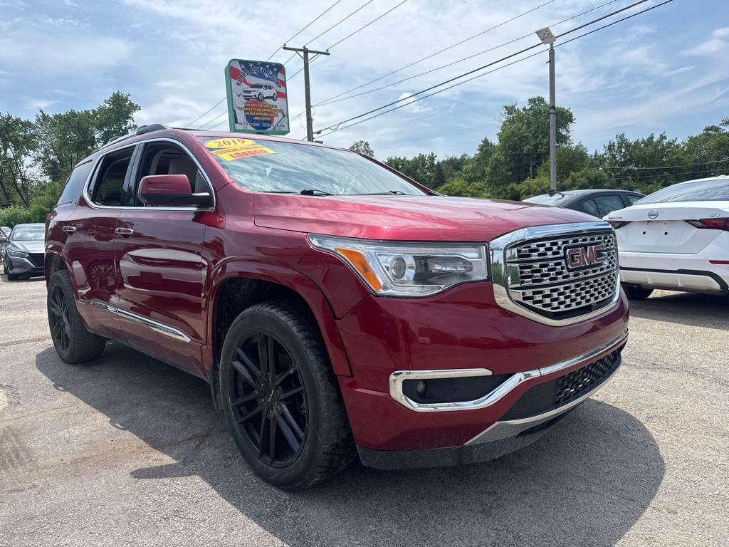 2019 GMC Acadia Image 1