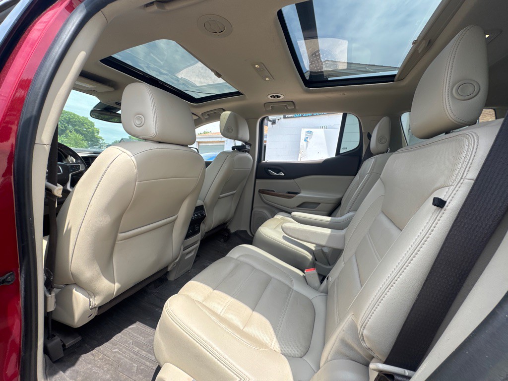 2019 GMC Acadia Image 8