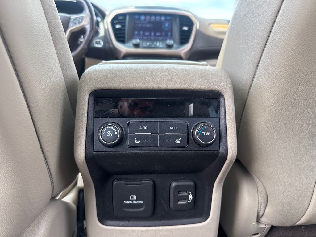 2019 GMC Acadia Image 10